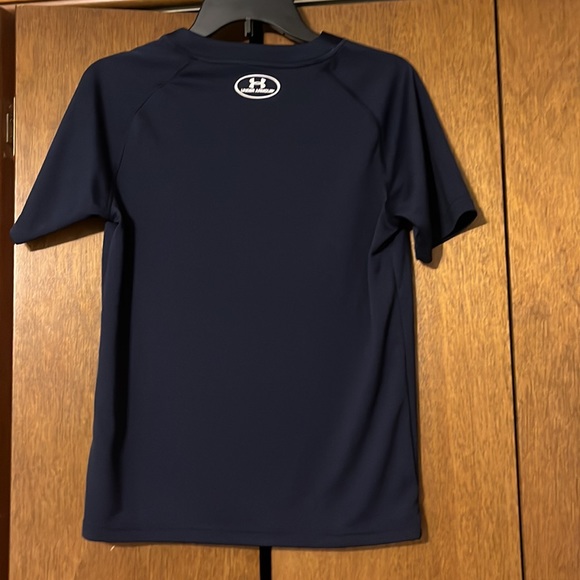 Boys Under Armour button shirt - Picture 3 of 3